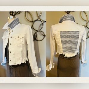 SM NWT White Cello Distressed Denim Jacket Embellished with Navy/Wht Silk Scarf